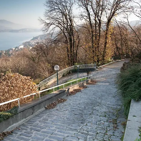 Tramonto In Ca Delle Isole Стреза